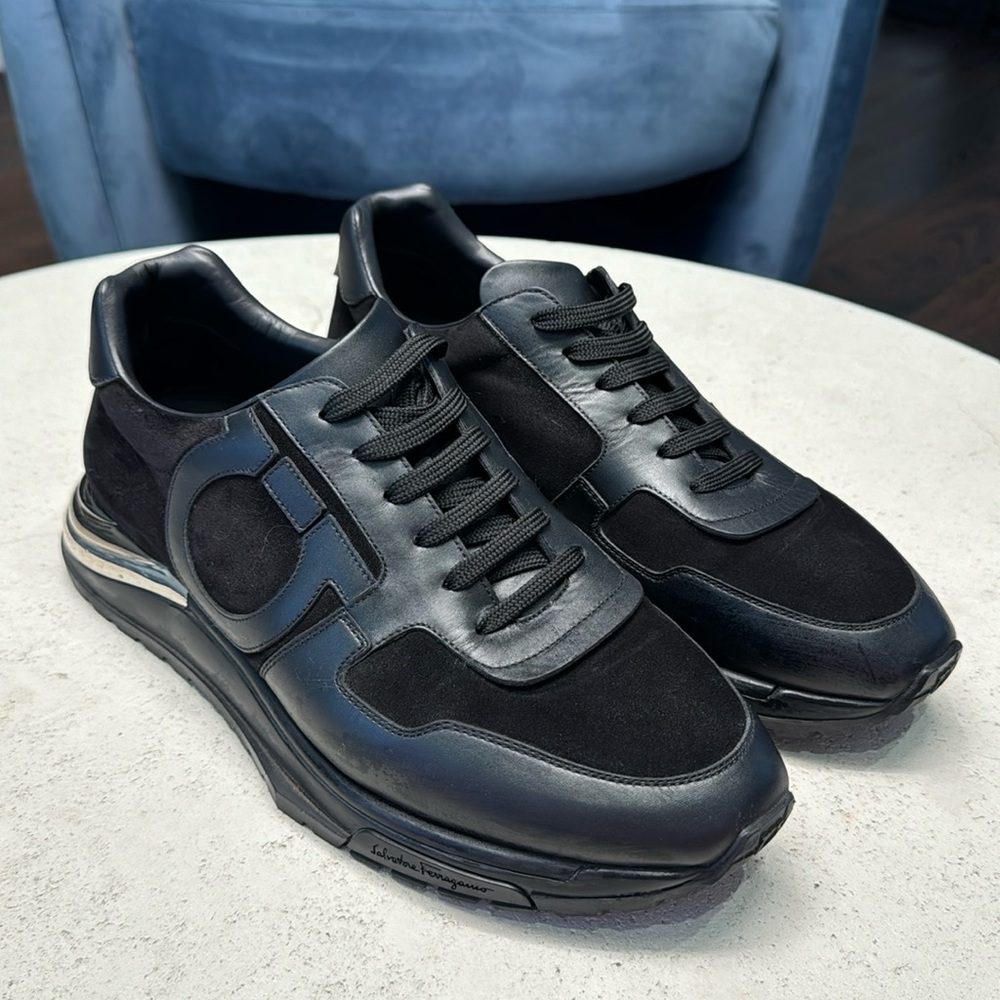 Salvatore Ferragamo Size 9 1/2